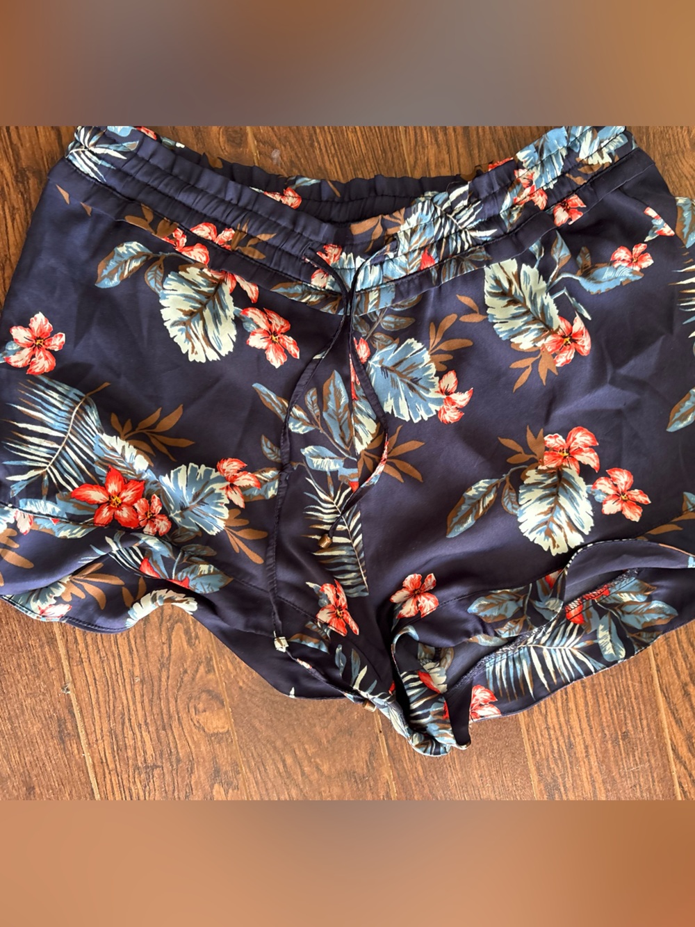Forever 21 Shorts S